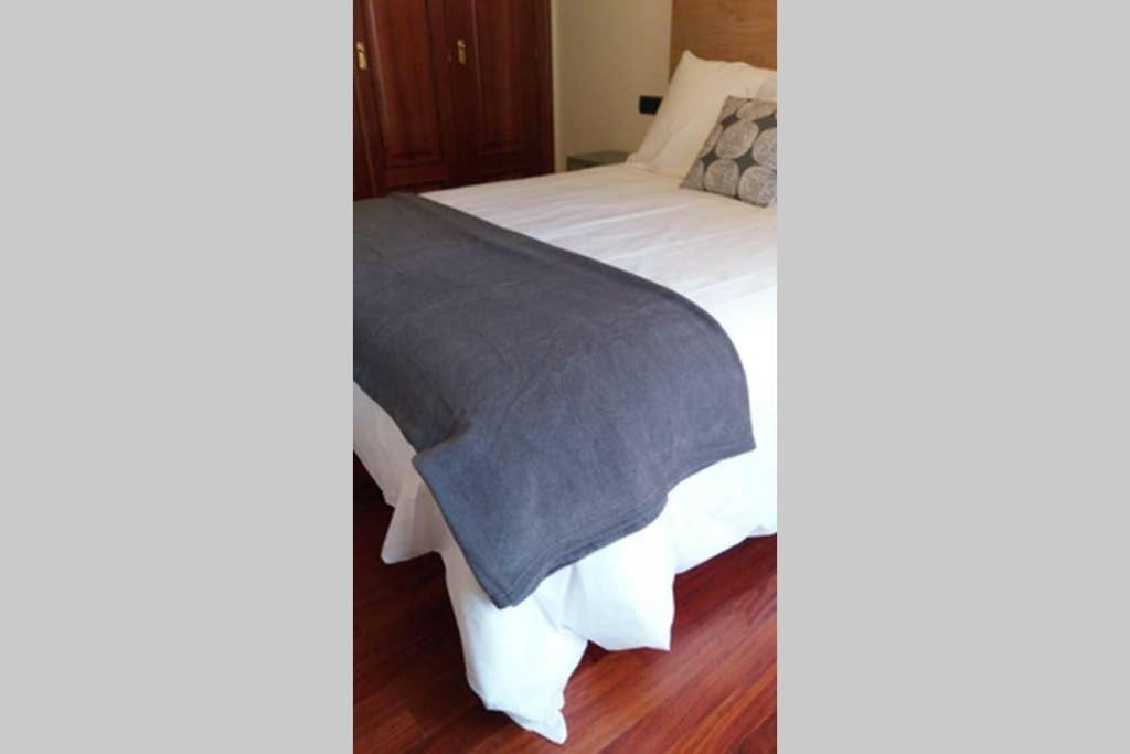 Apartamento Completo Con Parking Privado Y Wifi En San Roque Vigo Exterior foto